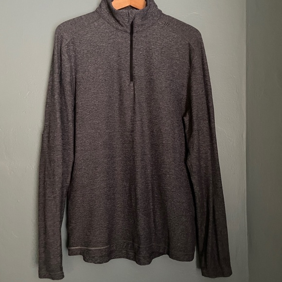 lululemon Men’s Heathered Grey Surge Half Zip Size M